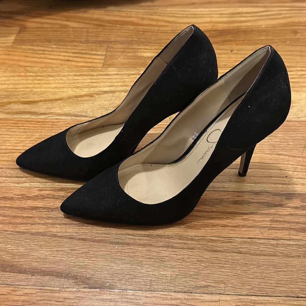 Black Heels - Picture 2 of 3